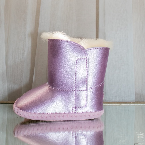 Baby Uggs - Picture 3 of 3